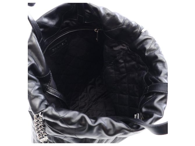 Mochila/Bolso Chanel 22 Large Negro - vista 3