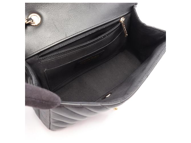 Timeless Borsa a tracolla Chanel Chevron V-stitch Nero - vista 3