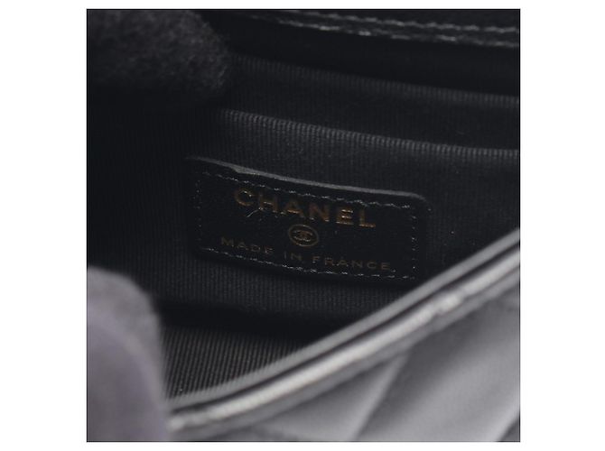Timeless Chanel Mini Matelassé Chain Clutch Preto - vista 4