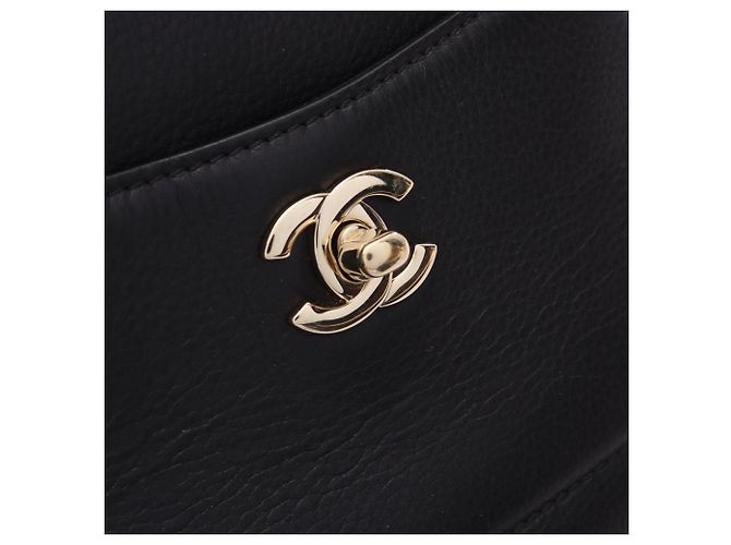 Borsa a mano 2-Way Chanel Neo Executive Tote Small Nero Crudo - vista 10