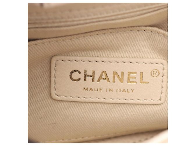 Borsa a mano 2-Way Chanel Neo Executive Tote Small Nero Crudo - vista 4