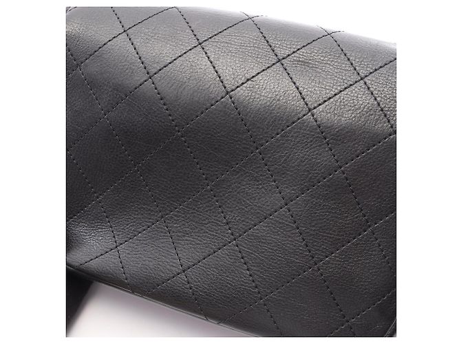 Borsa a tracolla Chanel Matelassé Small in pelle nera Nero - vista 9