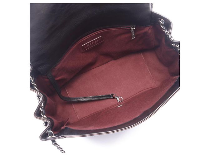 Timeless Borsa a tracolla Chanel Matelassé con catena Nero - vista 3