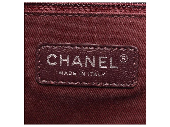 Timeless Borsa a tracolla Chanel Matelassé con catena Nero - vista 4