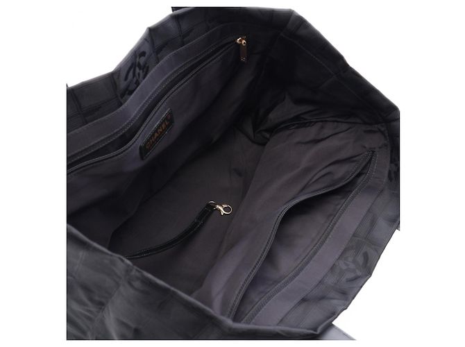 Borsa Tote Chanel New Travel Line MM Nero - vista 3