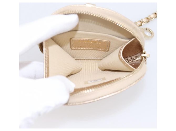 Chanel Pearl Crown CC Multi Pouches Wristlet aus gestepptem Lammleder Golden - Ansicht 6