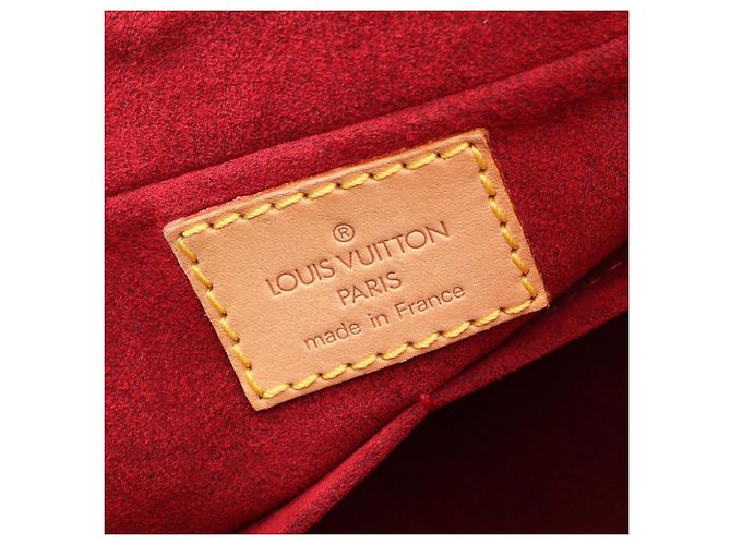 Borsa a tracolla Louis Vuitton Vivacite MM Marrone - vista 4