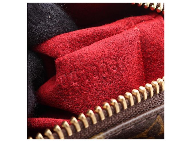 Borsa a tracolla Louis Vuitton Vivacite MM Marrone - vista 5