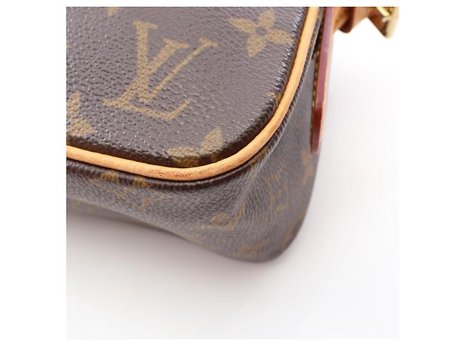 Borsa a tracolla Louis Vuitton Vivacite MM Marrone - vista 8