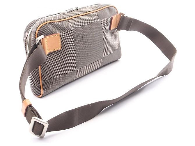 Borsa a vita Louis Vuitton Acrobat Cachi - vista 2