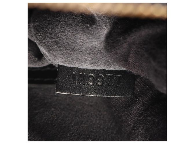Borsa a mano Louis Vuitton Alma in pelle Epi nera Nero - vista 5