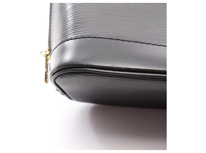 Borsa a mano Louis Vuitton Alma in pelle Epi nera Nero - vista 7
