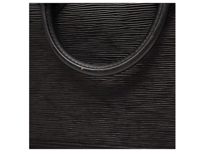 Borsa a mano Louis Vuitton Alma in pelle Epi nera Nero - vista 8