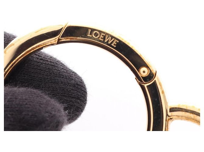 Breloque Anagram Loewe en cuir marron noir - vue 3