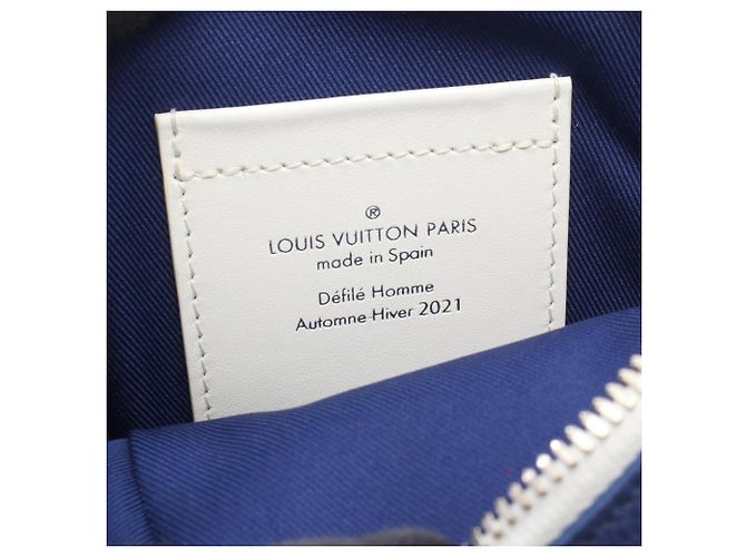 Borsa a tracolla Louis Vuitton Danube PPM Bianco Blu navy - vista 4