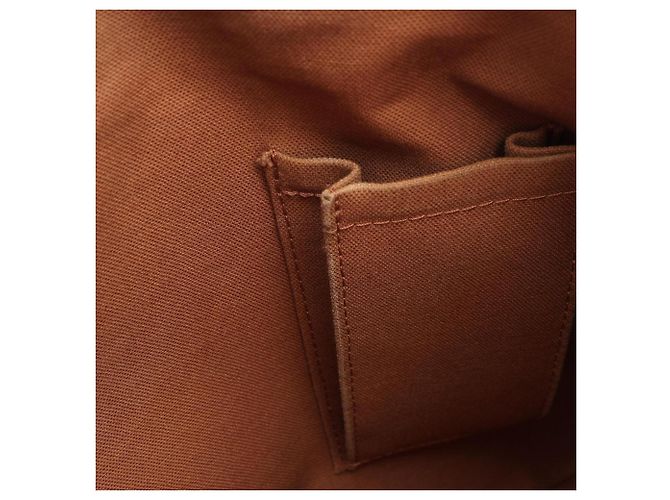 Bolso de hombro Louis Vuitton Batignolles Horizontal Monogram Castaño - vista 11