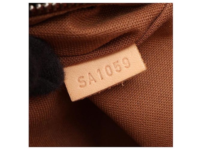 Bolso de hombro Louis Vuitton Batignolles Horizontal Monogram Castaño - vista 5
