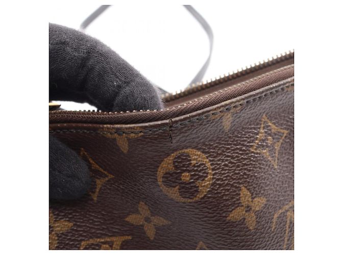 Clutch Louis Vuitton Pallas Monogram Marrone Nero - vista 6