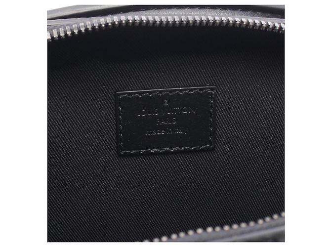 Louis Vuitton LOUIS VUITTON Handle Soft Trunk Monogram Taurillon Borsa a tracolla 2-Way Nero - vista 4