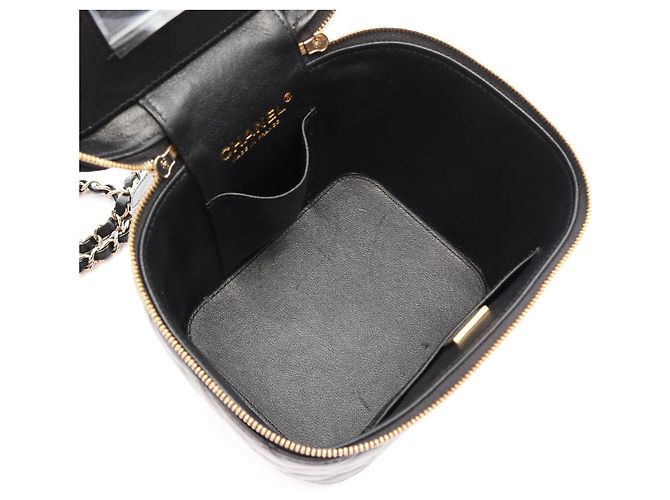 Bolsa de Maquilhagem Chanel Coco Mark Vanity Bag Preto - vista 3