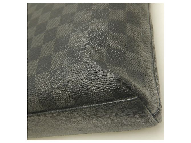 Borsa a tracolla Louis Vuitton Damier Graphite Mick PM Nero - vista 16
