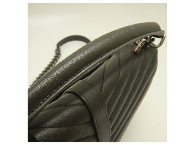Borsa a mano in pelle Yves Saint Laurent Marrone - vista 9