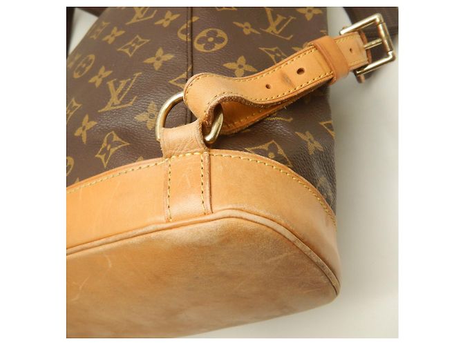 Zaino Louis Vuitton Monogram Montsouris GM Marrone - vista 15
