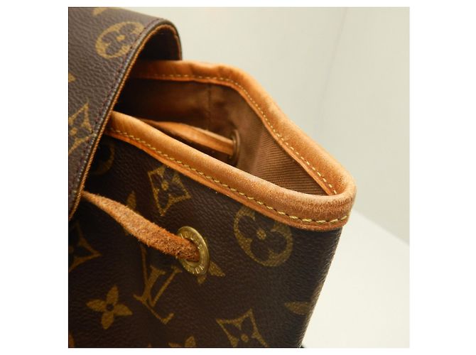 Zaino Louis Vuitton Monogram Montsouris GM Marrone - vista 18