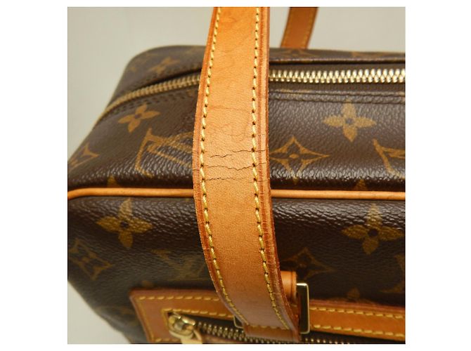 Louis Vuitton Monogram Cite GM Schultertasche Braun Monogramm - Ansicht 10