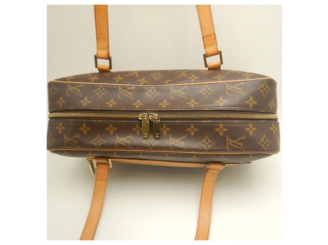 Louis Vuitton Monogram Cite GM Schultertasche Braun Monogramm - Ansicht 5