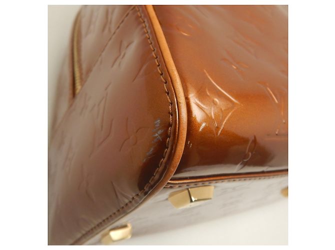 Borsa Louis Vuitton Vernis Tompkins Square Bronzo Monogramma - vista 13