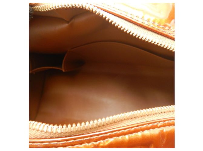 Borsa Louis Vuitton Vernis Tompkins Square Bronzo Monogramma - vista 18