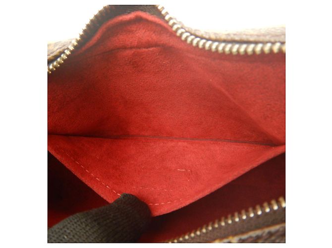 Borsa a tracolla Louis Vuitton Monogram Pochette Croissant PM Marrone Monogramma - vista 16