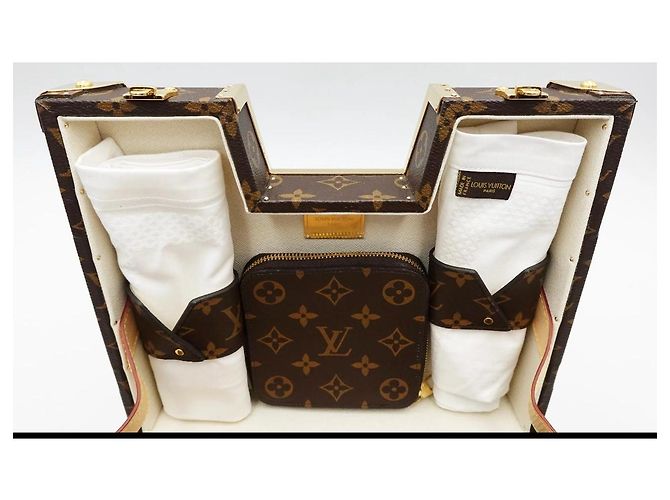 Louis Vuitton Boîte à goûter Monogram M10042 Marron Bijouterie dorée Monogramme - vue 5