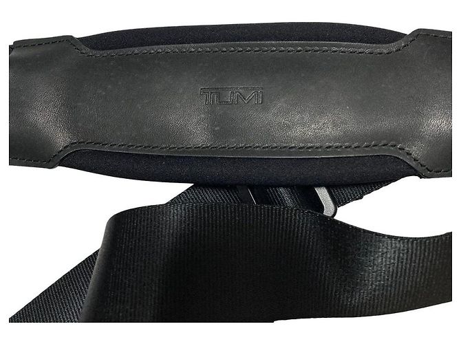 Autre Marque Pasta Orobianco em nylon e couro Preto - vista 18