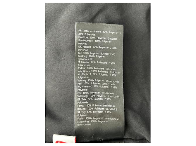 Samsoe & Samsoe Gesteppter schwarzer Mantel mit Gürtel - Ansicht 11