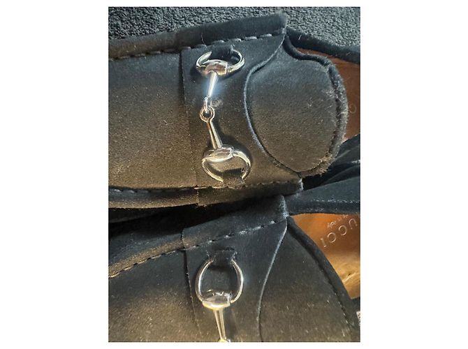 Mocassini Gucci in camoscio nero con morsetto - vista 4