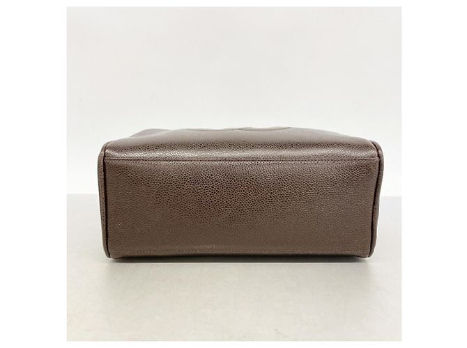 Pouch Chanel in vitello granulato marrone scuro - vista 3