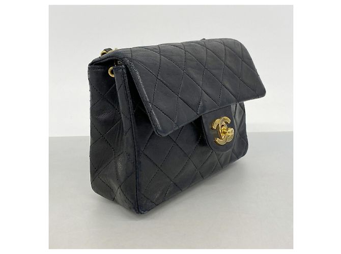 Borsa a tracolla Chanel Mini Matelassé con catena Nero - vista 2