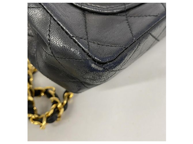 Borsa a tracolla Chanel Mini Matelassé con catena Nero - vista 6