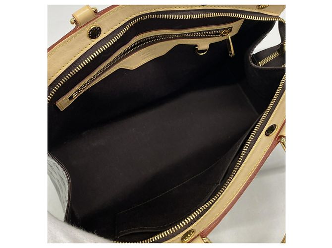 Borsa Louis Vuitton Vernis MM in Amarante Bordò - vista 4