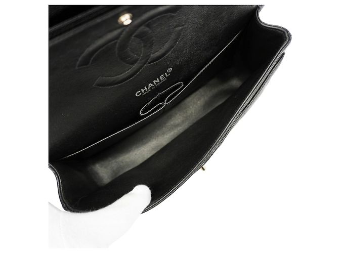 Borsa a tracolla Chanel Matelassé Nero - vista 4