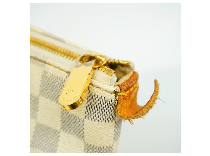 Borsa Tote Louis Vuitton Damier Azur Totally MM Bianco - vista 10