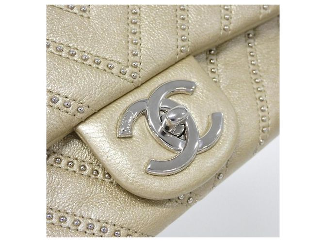 Borsa a tracolla Chanel 93849 in pelle dorata D'oro - vista 5