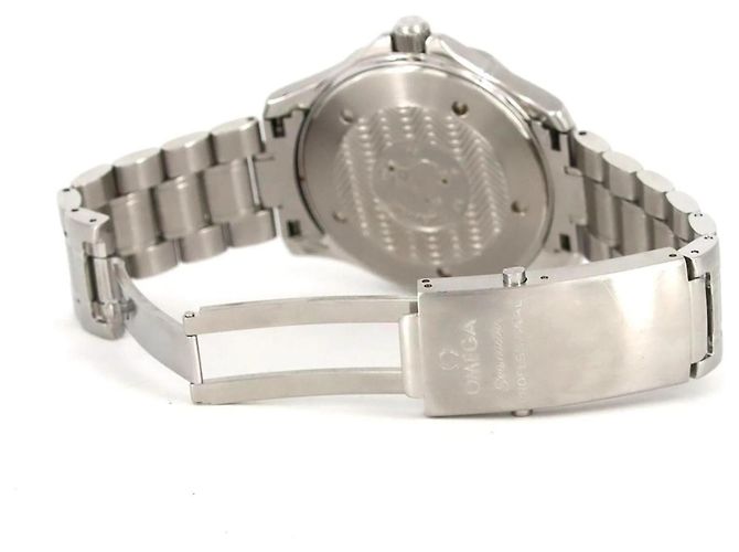 Omega Seamaster Professional 2265.80 Quartz Wristwatch - view 7