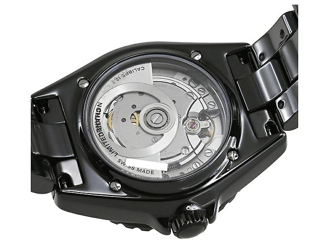 Reloj Chanel J12 Blush Caliber 12.1 38MM H10312 - vista 6