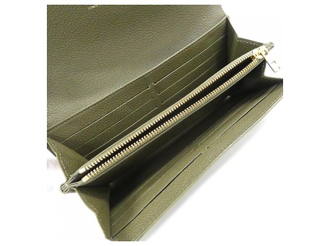 Louis Vuitton Monogram Empreinte Portefeuille Sarah Wallet Verde - vista 10