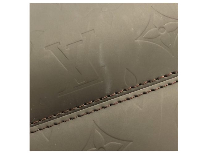 Borsa a tracolla Bobby Monogram Glacé Louis Vuitton Marrone - vista 4