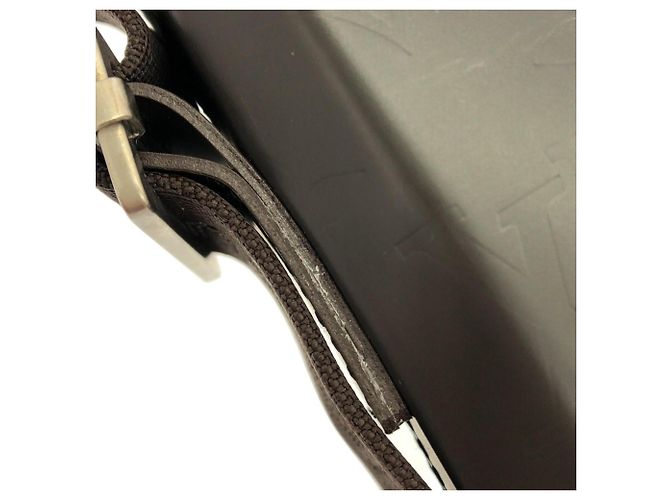 Borsa a tracolla Bobby Monogram Glacé Louis Vuitton Marrone - vista 8