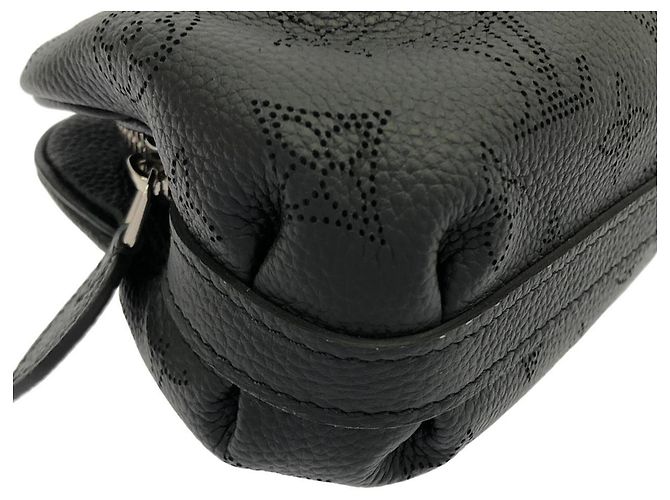 Borsa a tracolla Louis Vuitton Mahina Scala Mini Nero - vista 4